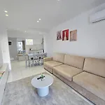 Center Penthouse Oasis Tirana