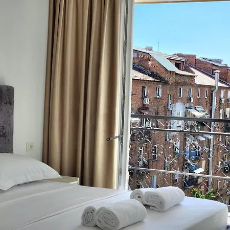 شقة Center Penthouse Oasis تيرانا