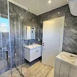 Center Penthouse Oasis 公寓 *