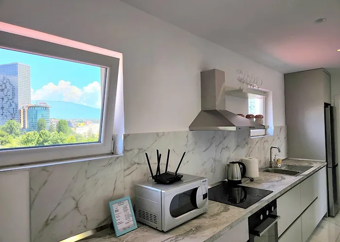 Center Penthouse Oasis Tirana